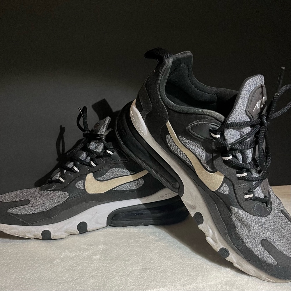 Nike Air Max 270 React